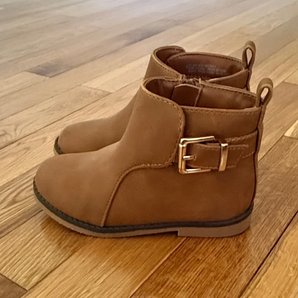 The Children's Place Brown Kids Boots